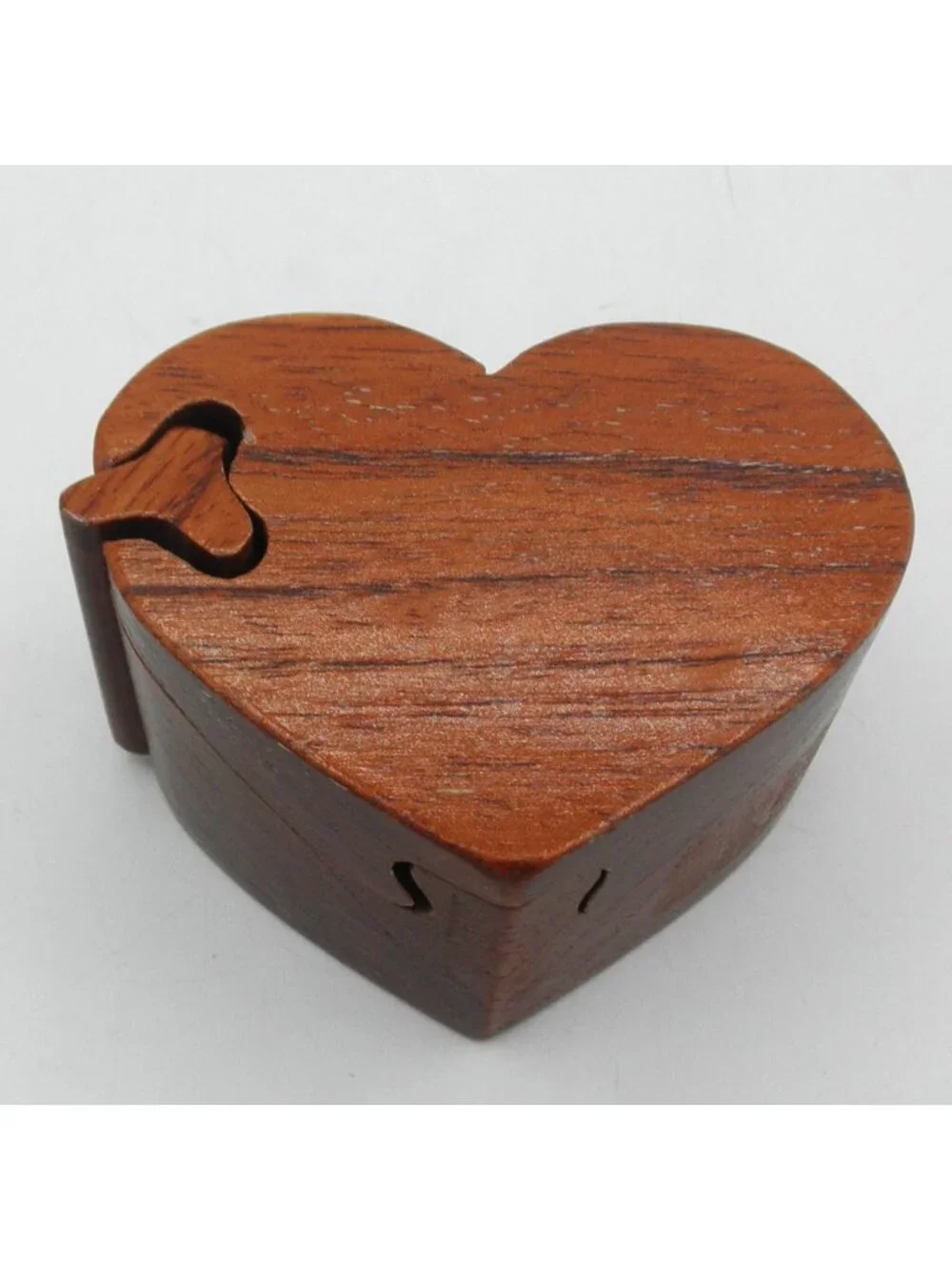 Wood Carved Trinket Keepsake Jewelry Heart Shaped Treasure PUZZLE BOX 4 Piece - Picture 1 of 11